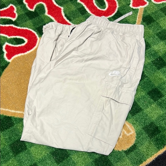 Nike Utility Cargo Pants Men’s XXL Unlined Drawstring Everyday - Picture 1 of 4